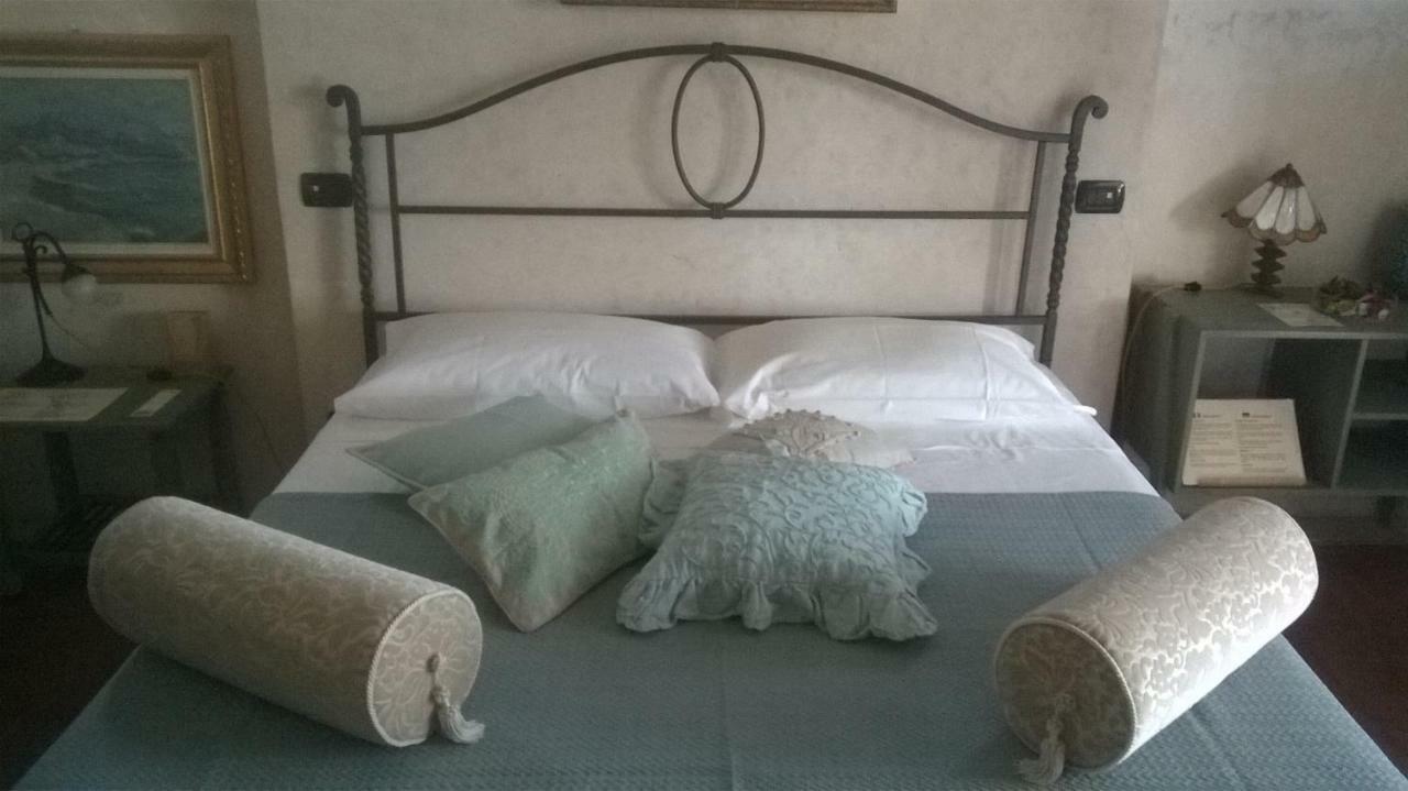 Bed And Breakfast Posserle Padenghe sul Garda Εξωτερικό φωτογραφία